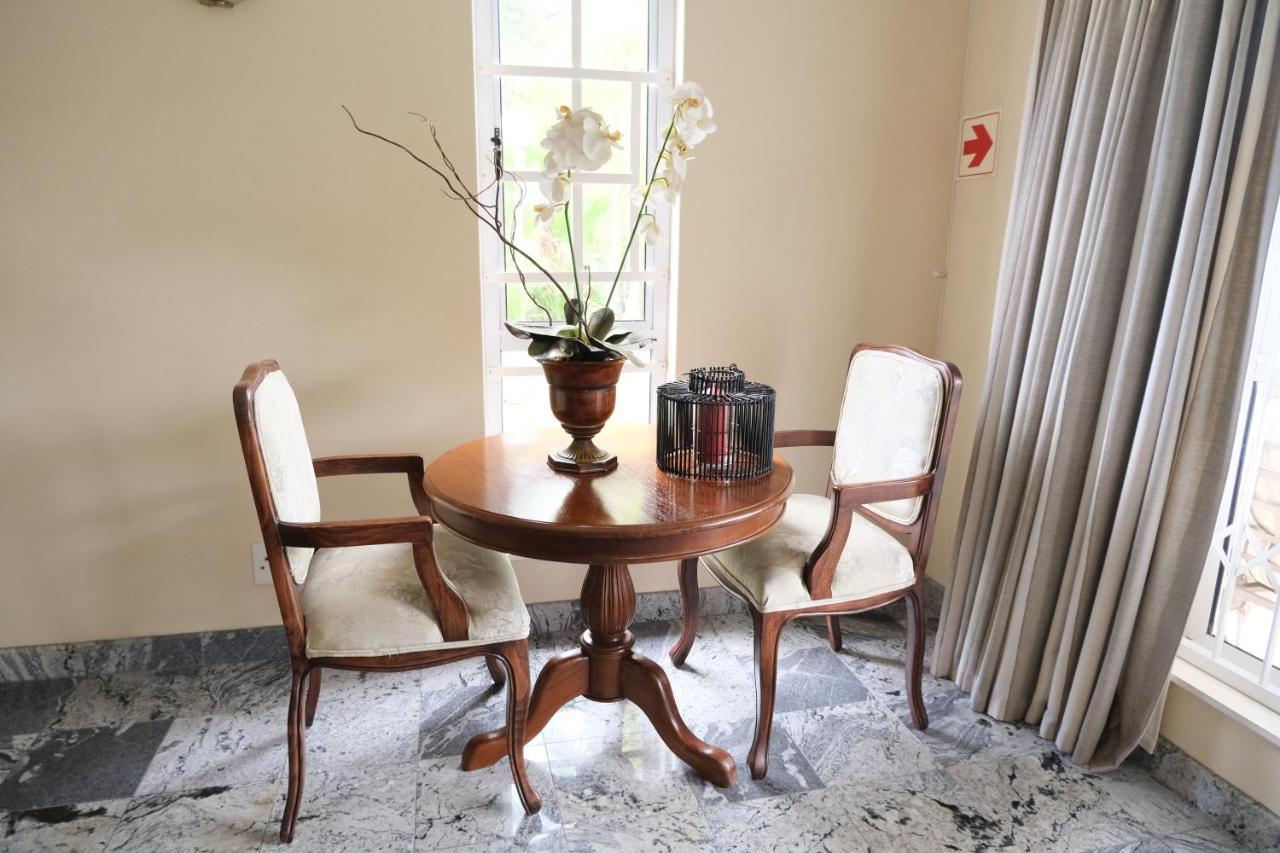 The Whitehouse Bed And Breakfast Durban Extérieur photo