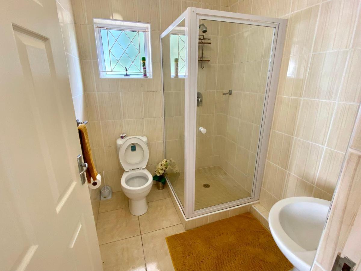 The Whitehouse Bed And Breakfast Durban Extérieur photo