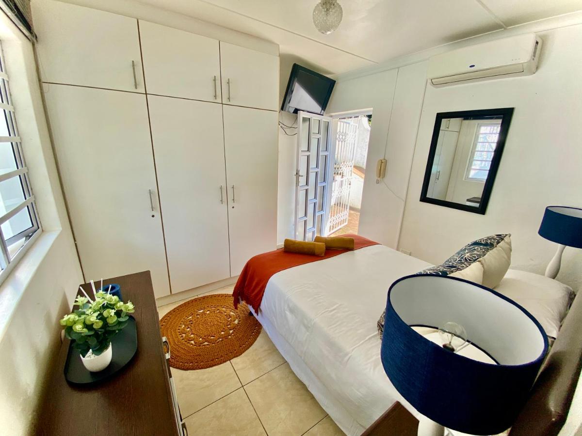 The Whitehouse Bed And Breakfast Durban Extérieur photo